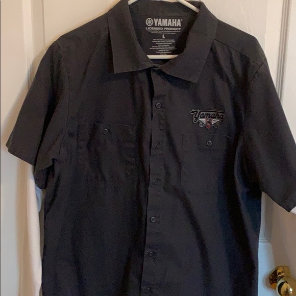 Yamaha shop Shirt - Picture 3 of 4